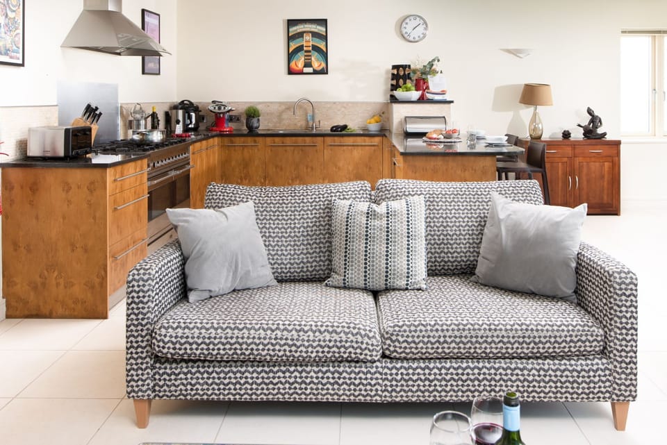 Distinctive sofa - 5 The Vista