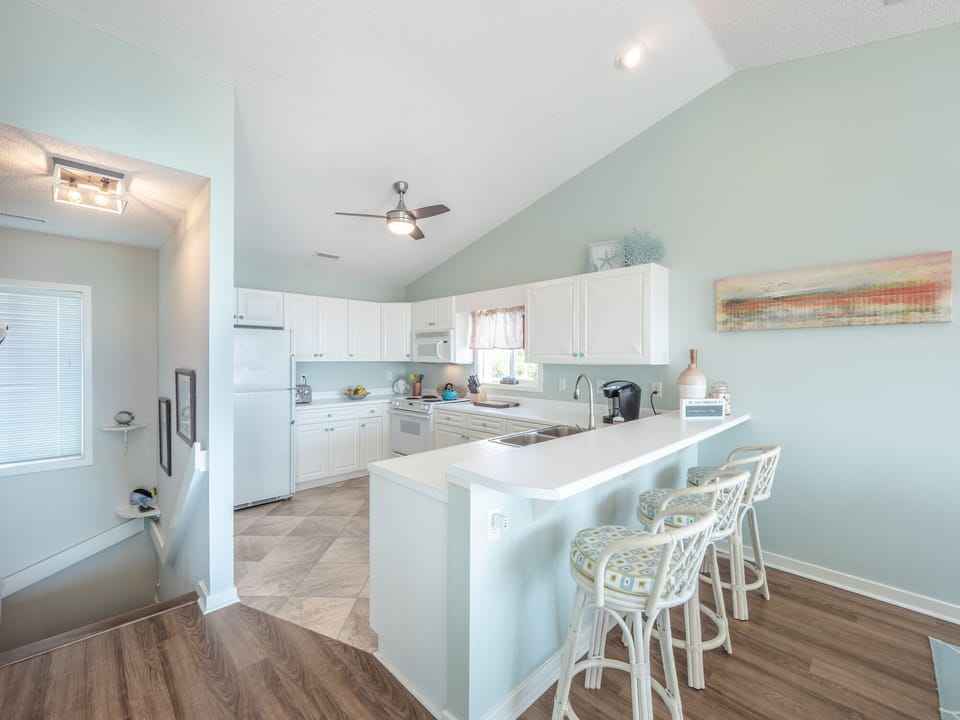 Kitchen + Breakfast Bar Seating for 3