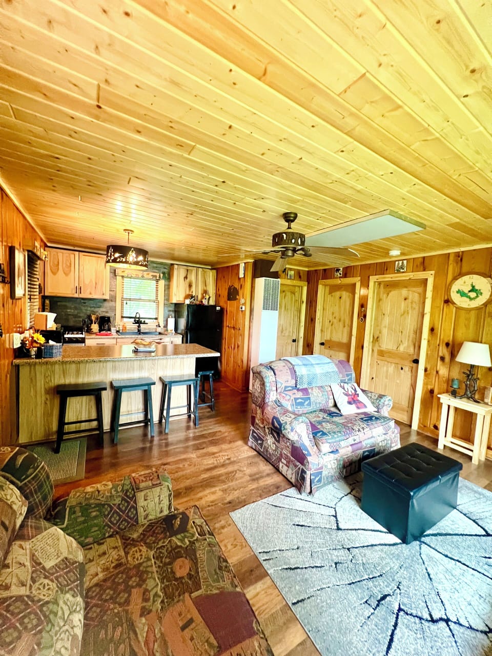 Well appointed living area with pull out twin in the sofa & extra wide recliner