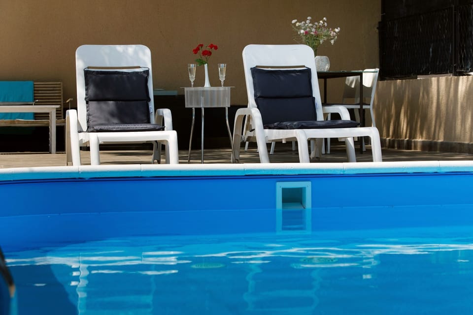 Holiday Home Swimming Pool