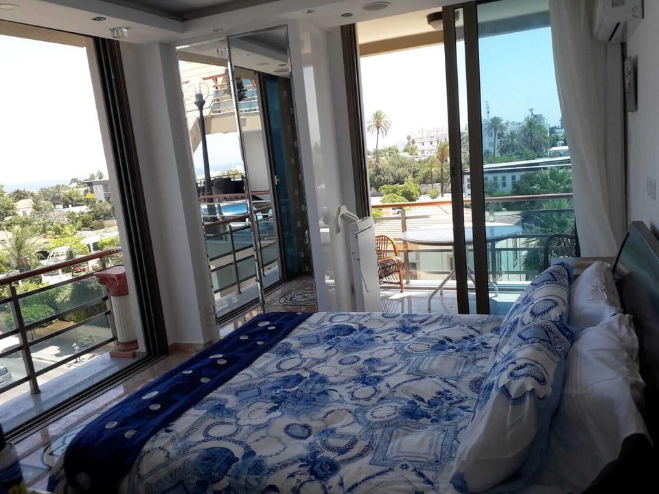 Panoramic view of the Mediterranean from the Master bedroom over the rooftops