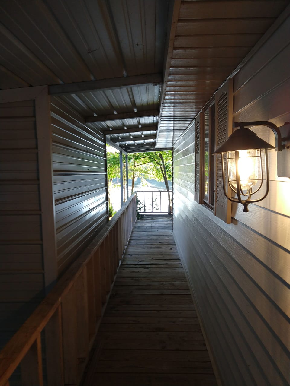 Entryway from driveway