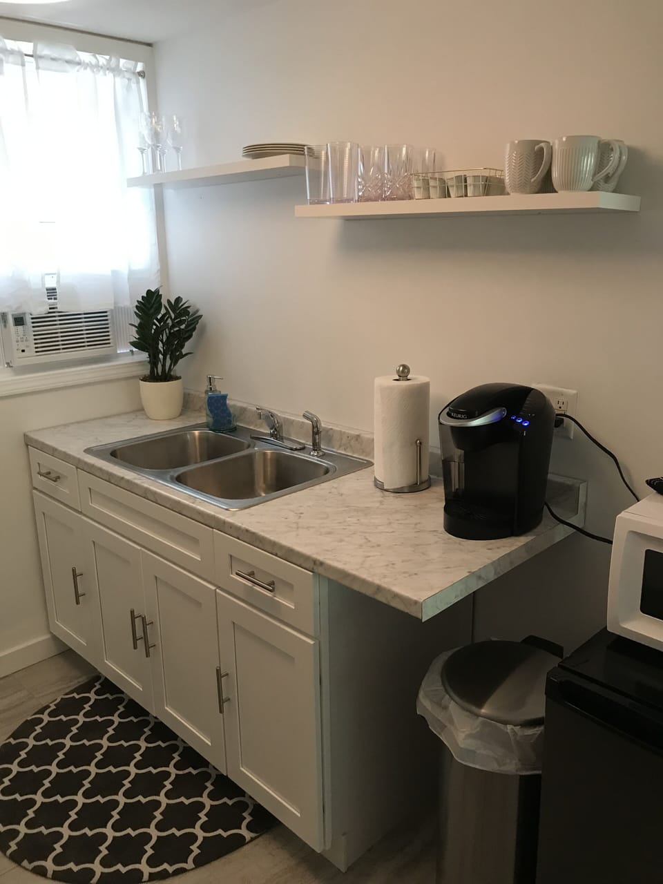 kitchenette with Keurig and pods for your use