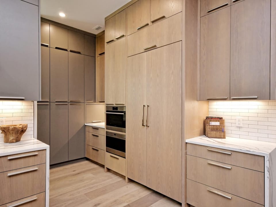 The House of Yes- Luxury Urban Farm House. Walking distance to downtown (26)