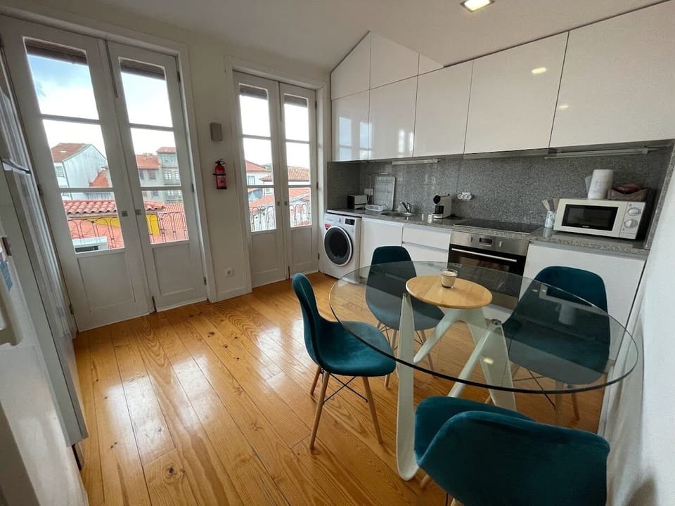 Kitchen and dining area
