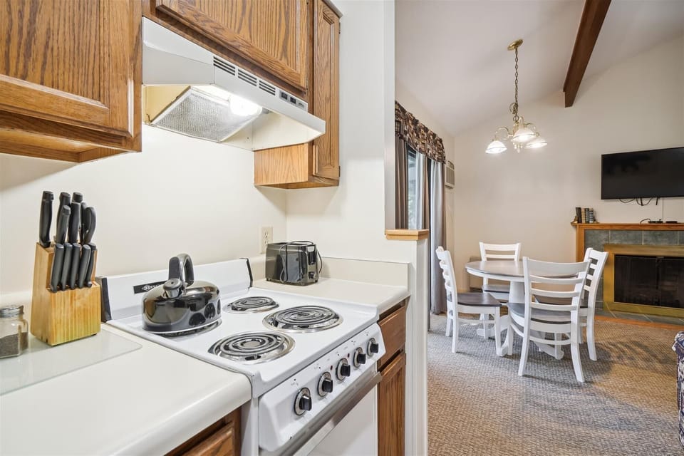 If you prefer to eat in, enjoy the full sized kitchen with all the essentials.