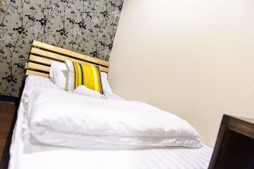 Saver Single  Private Room In Silom area