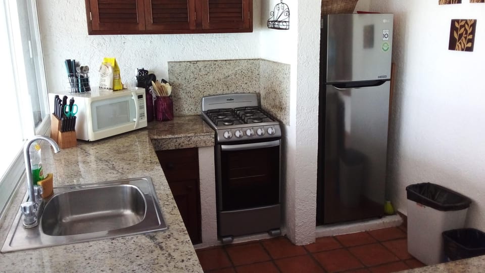 New Fridge and Stove