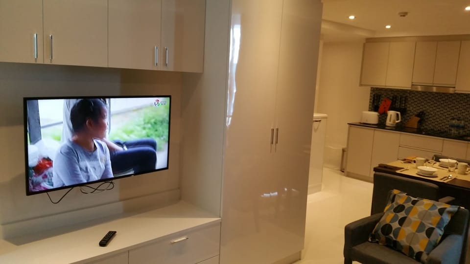 Seaview Penthouse at the 8th floor