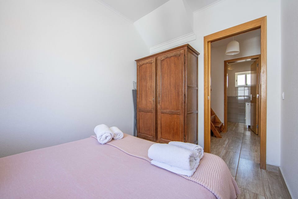 Double Room with Wardrobe