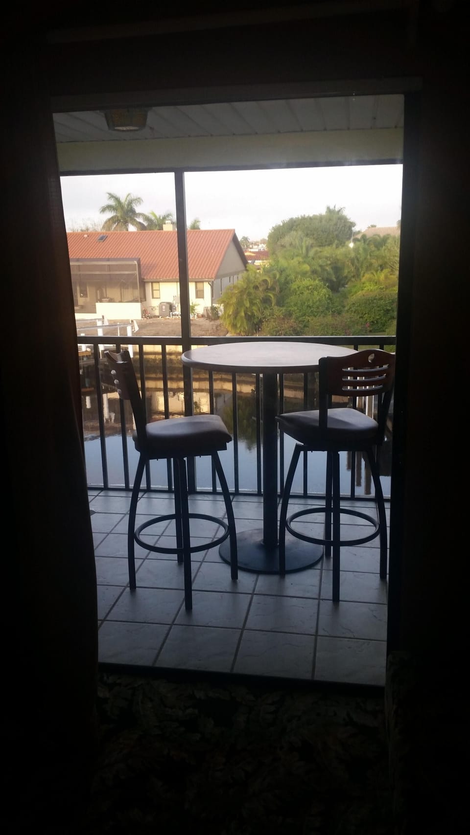Patio/balcony off living room