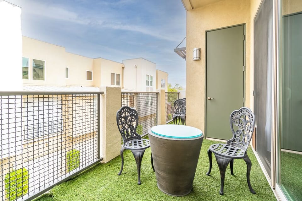 Balcony off Kitchen
