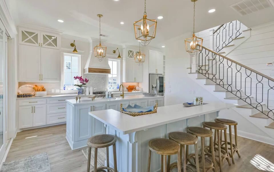 Kitchen with double islands, eating island seats 7