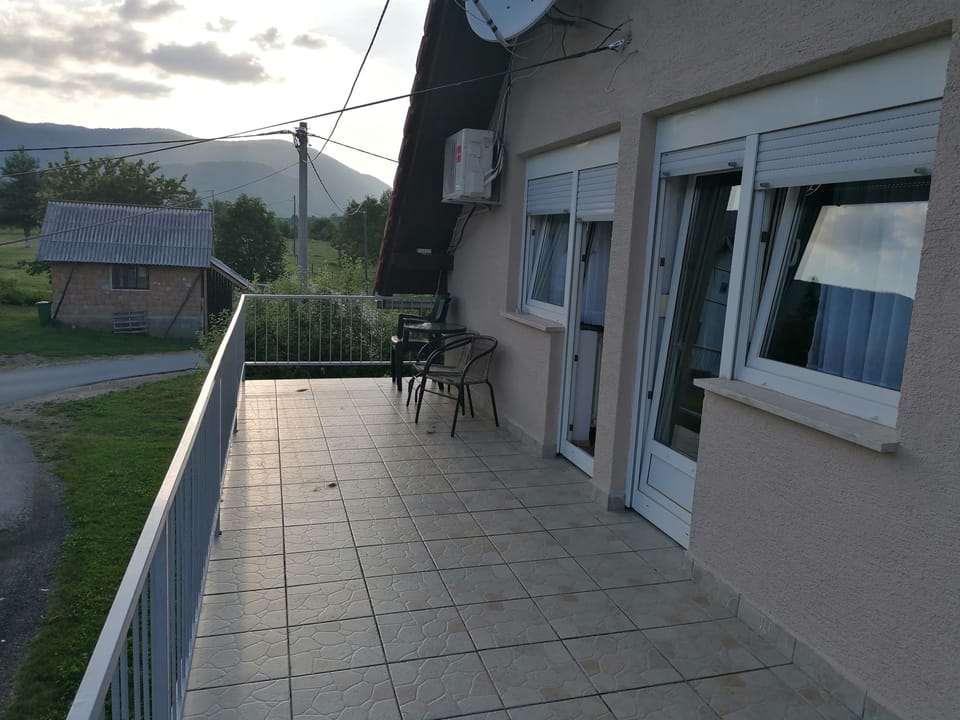 Terrace 2