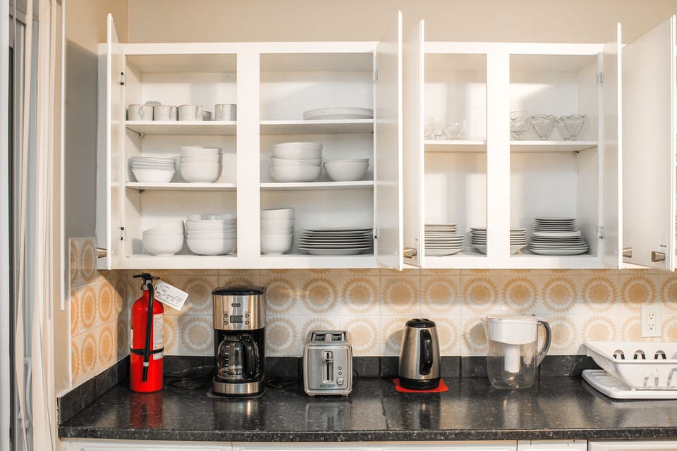 Kitchen and Dishes