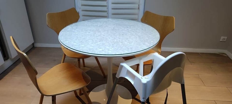 Chaise haute bébé
