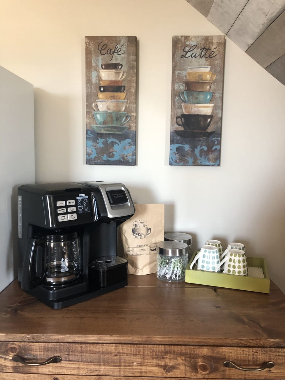 Coffee bar with dual coffee machine. Locally roasted coffee provided