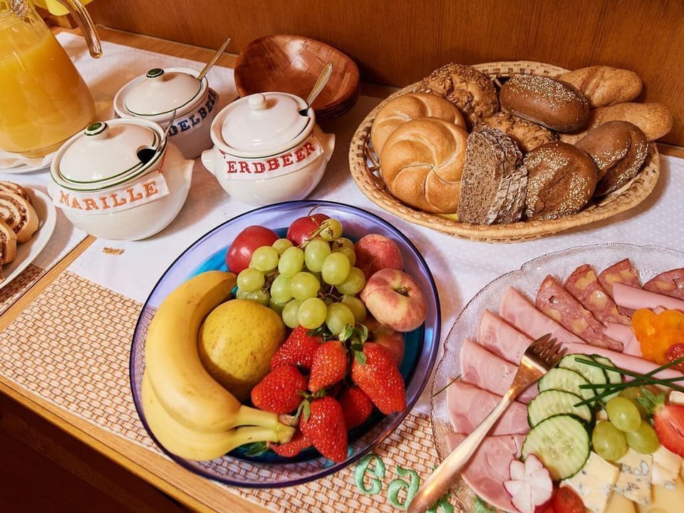Breakfast meal