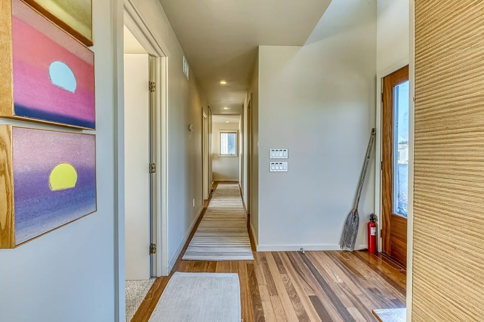 Entrance, hallway