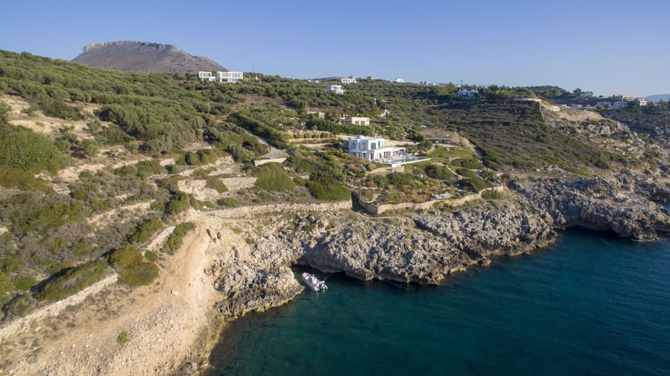 The estate surrounded by greenery provides the ultimate tranquility and privacy.