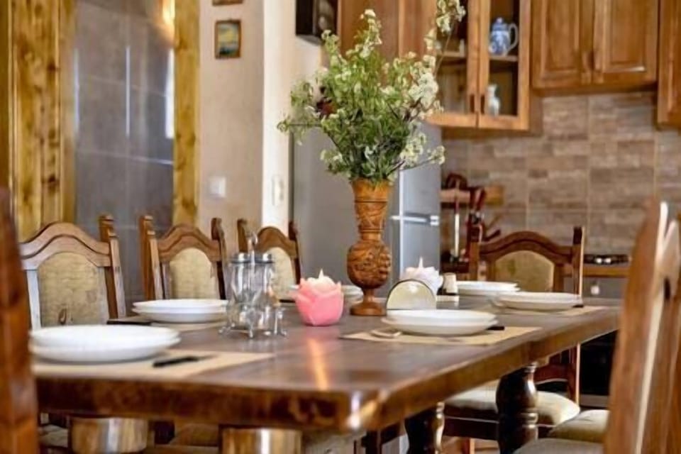 85c1a7dc 1765 48ad 85af 6463ada33347