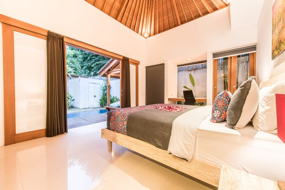 Manis, Lux 3 Bedroom Heart of Seminyak