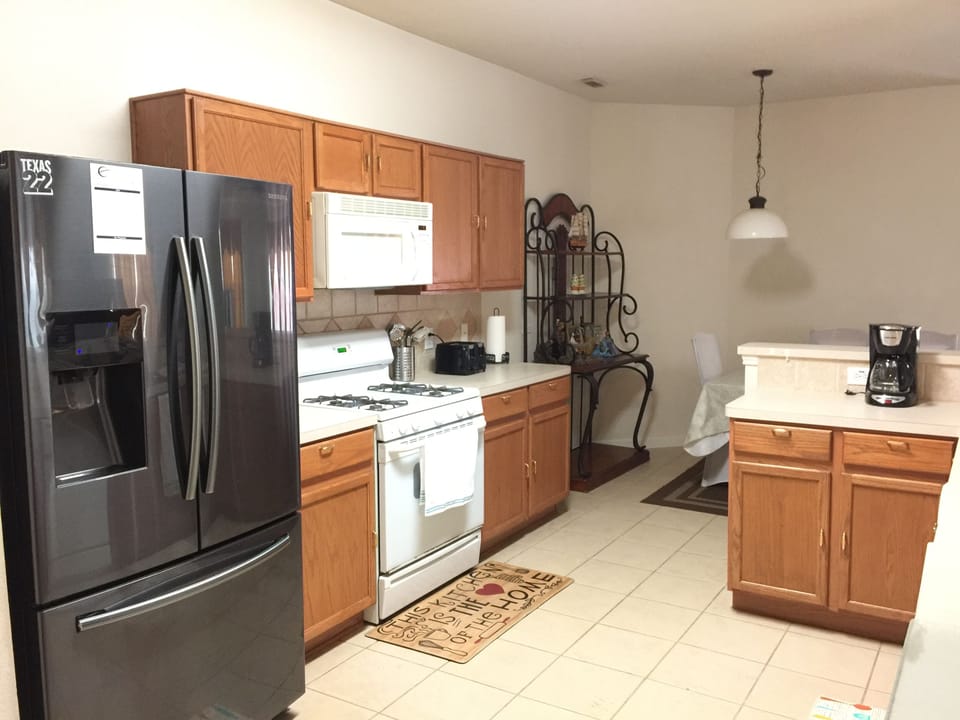 Complete Kitchen