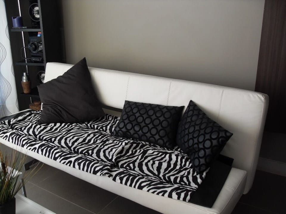 Depto un dormitorio amoblado