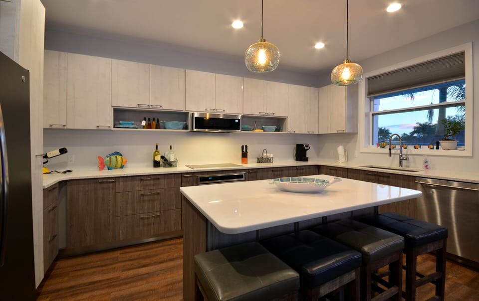 Large kitchen with plenty of counter space