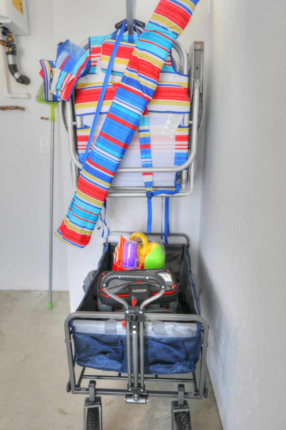 Beach wagon, sand chairs and beach toys available for guests