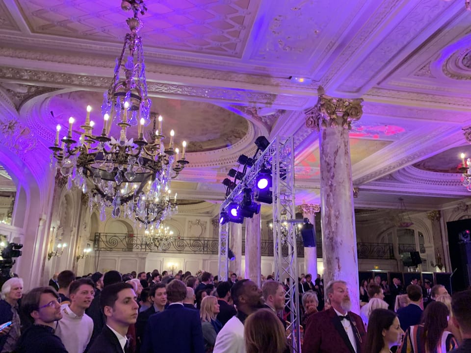 Banquet hall