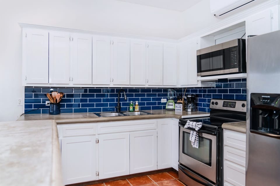 Newly updated and fully stocked kitchen on the 1st floor