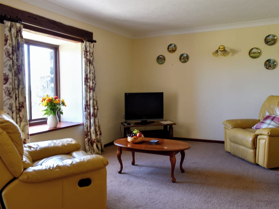 Living room | Stable Cottage - Trentinney Farm Holiday Cottages, St Endellion, near Port Isaac