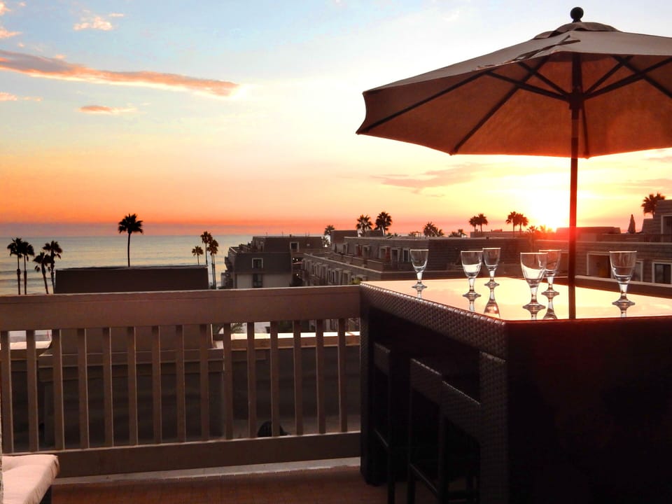 Enjoy the elevated ocean views from this high-rise condo