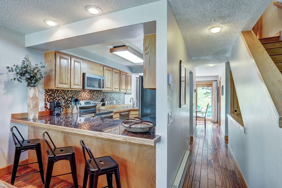 Kitchen, Sophie's Chalet, Breckenridge Vacation Rental
