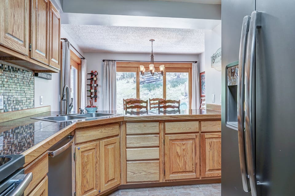 Kitchen, Sophie's Chalet, Breckenridge Vacation Rental