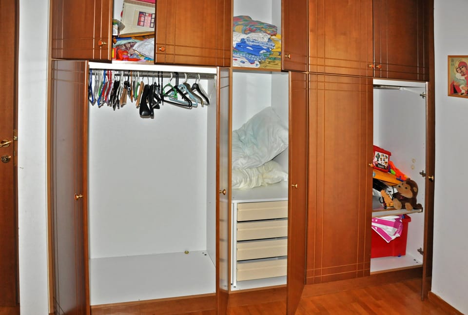 1st bedroom