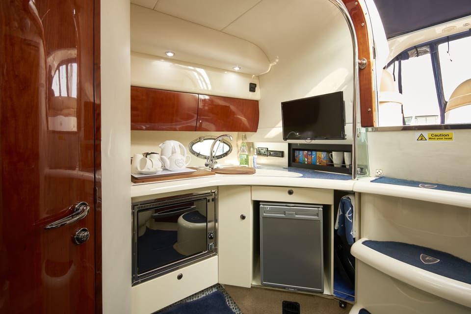 Kitchenette 