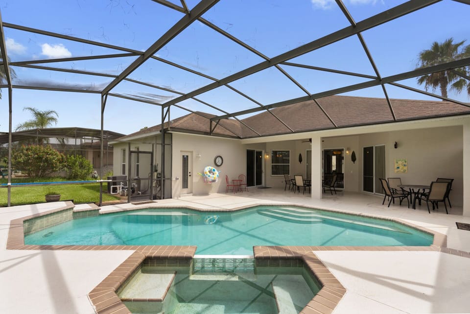 Large deck with spa