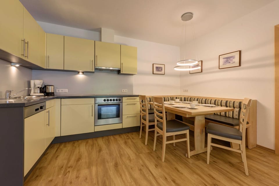 Apartment Mario - Apart La Vita Apartment in Saint Anton am Arlberg