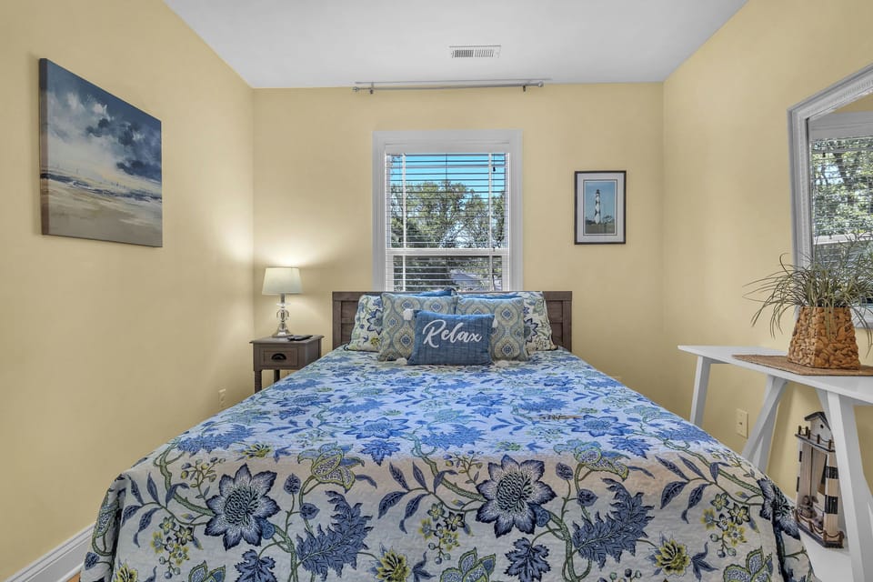 Bedroom #3 - South