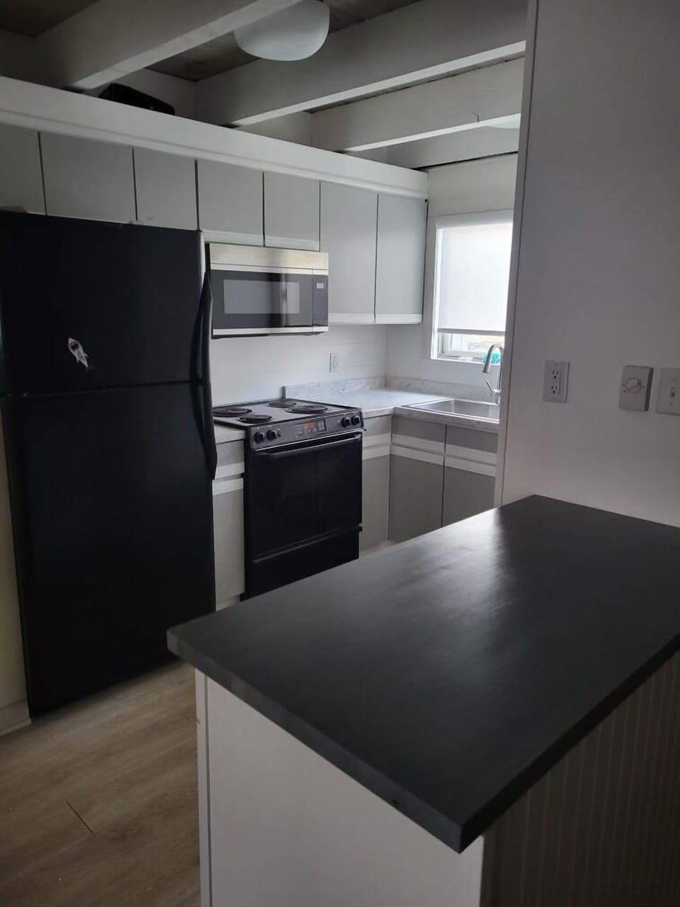 Fully equipped Kitchen  

With all the comforts of home