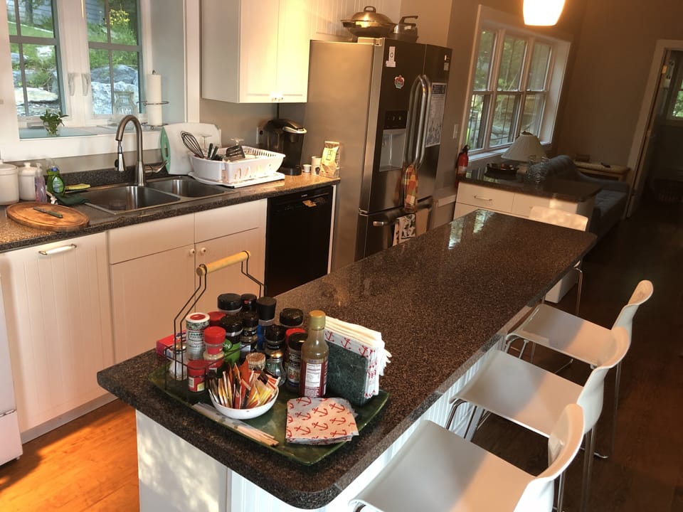 Kitchen redone completely in 2017.