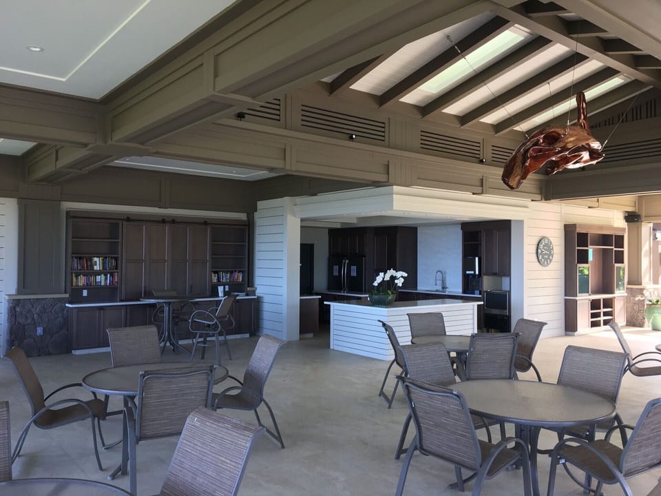 Our pool pavilion was remodeled in 2020. Nice spot to relax or grill at sunset! 