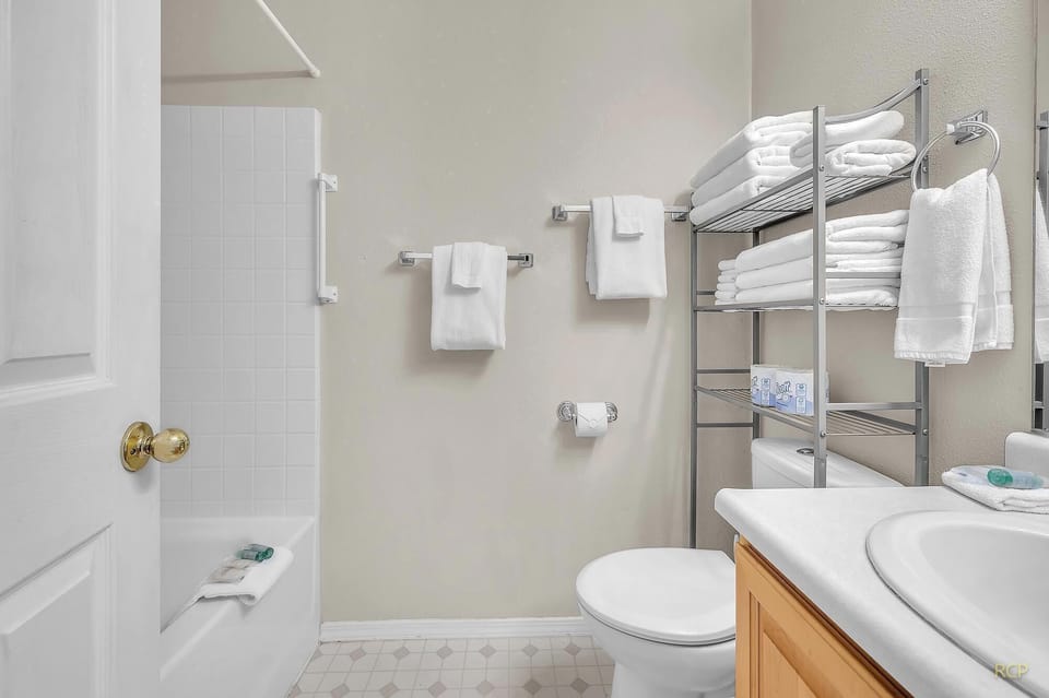 250226-Waters Edge 308-6