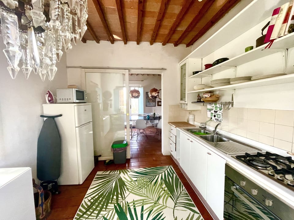 Top floor kitchen 