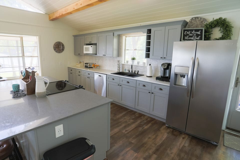 Kitchen 1