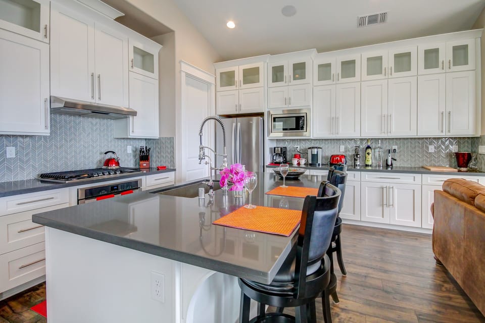 Gourmet Kitchen