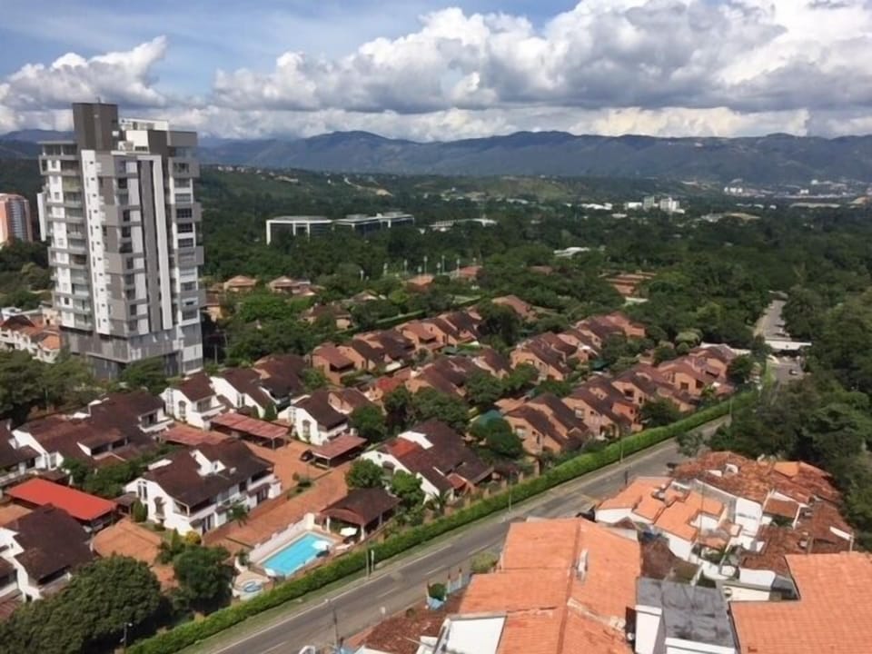 SUPER APARTAMENTO CAAVERAL FLORIDABLANC