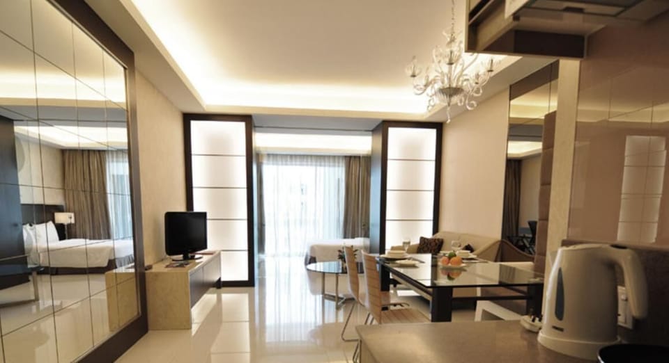 Damas Suites' Comfy 1 Bedroom Premier
